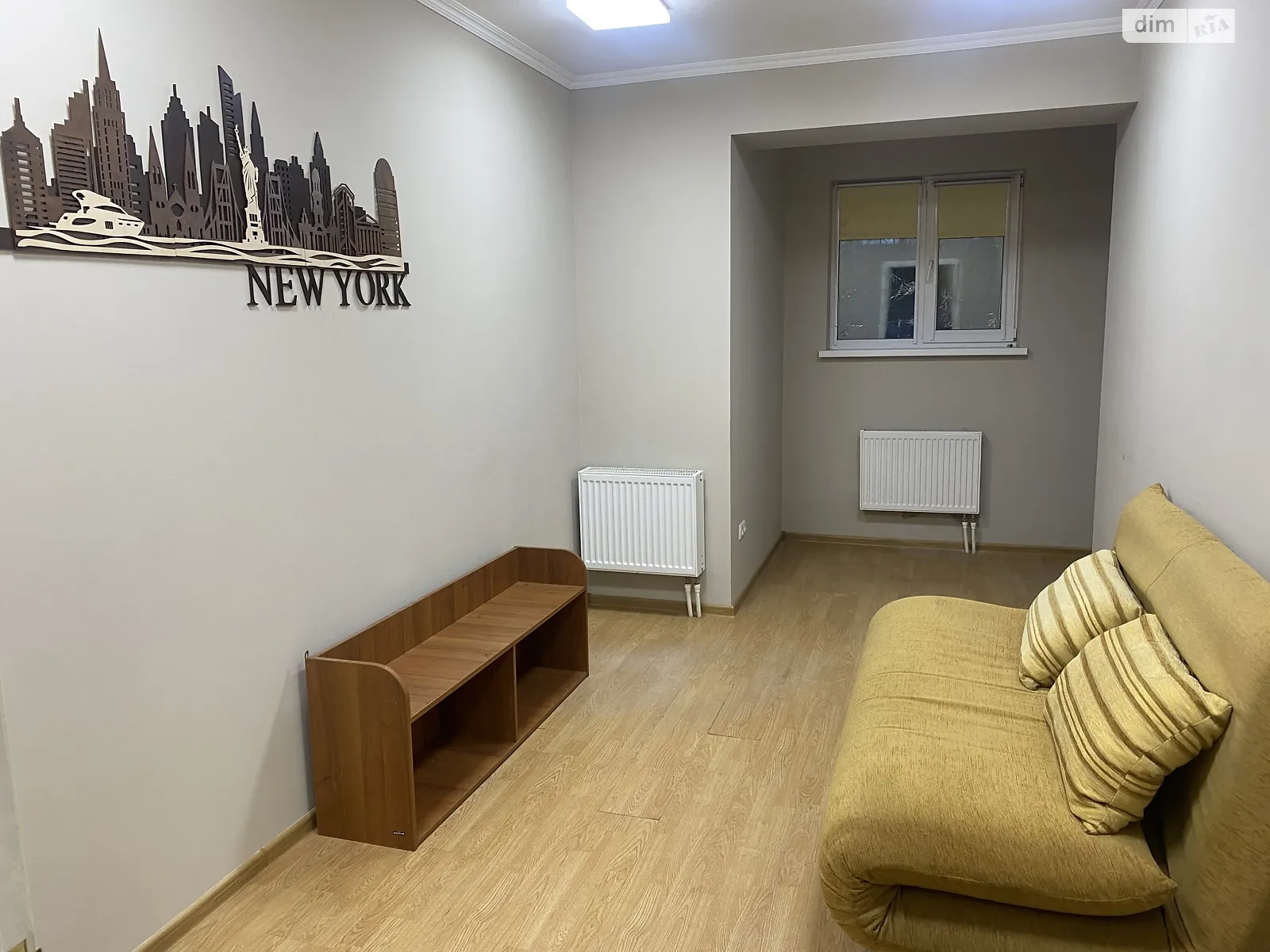 Продается офис 54 кв. м в бизнес-центре, цена: 45000 $ - фото 1