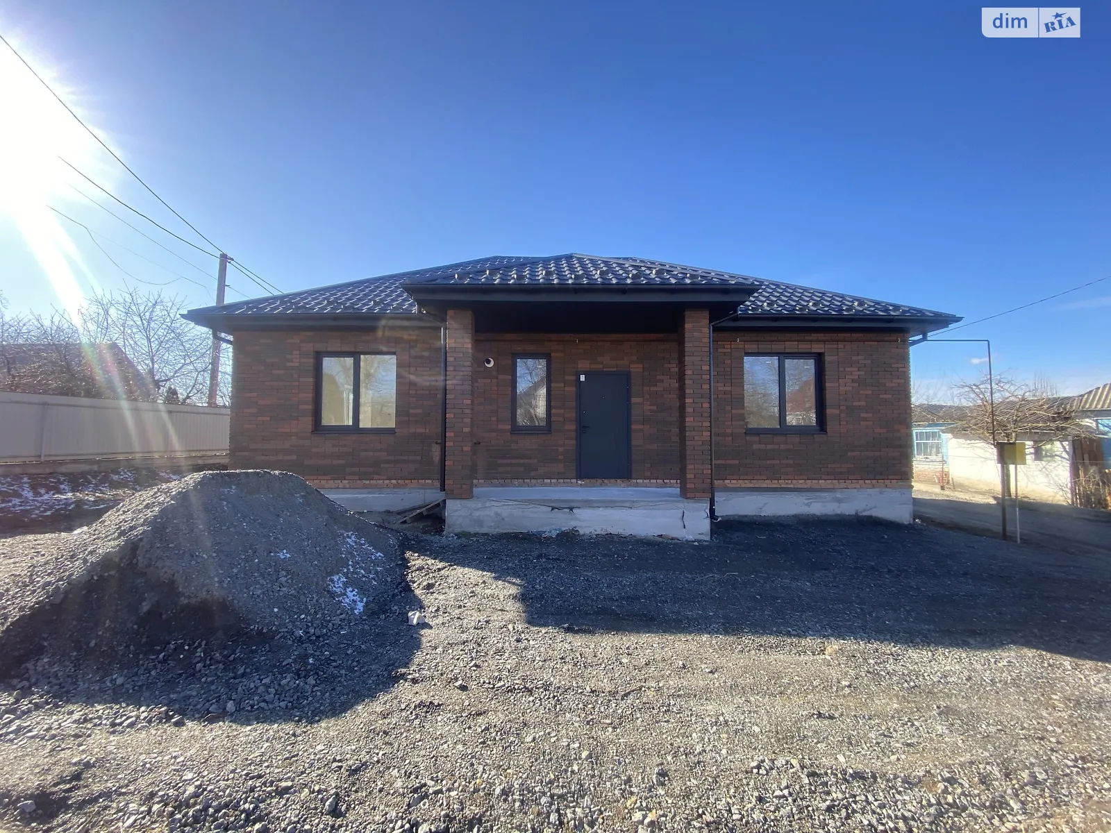 Продается одноэтажный дом 100 кв. м с бассейном, цена: 85000 $ - фото 1