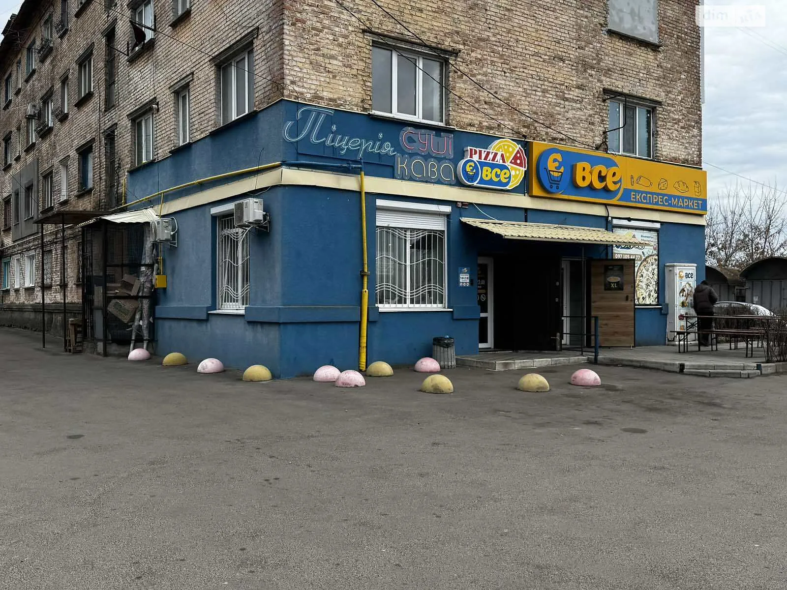 Продается объект сферы услуг 98.4 кв. м в 3-этажном здании, цена: 95000 $ - фото 1