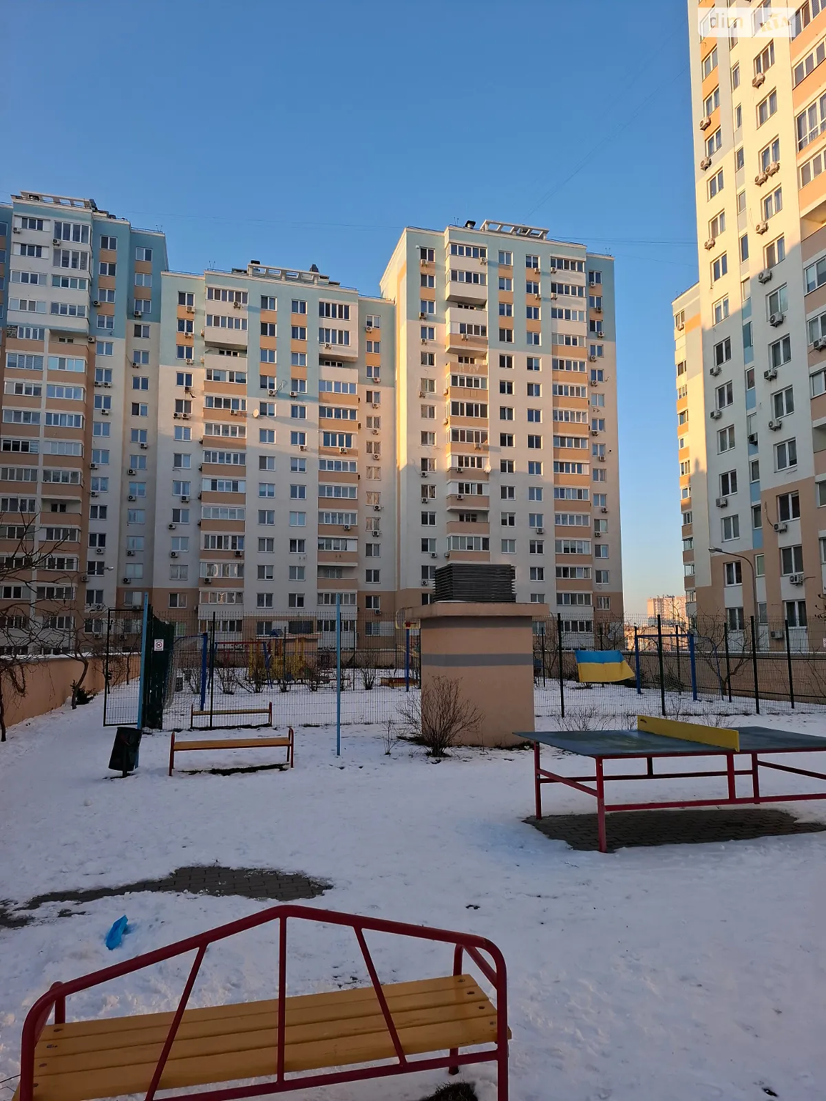 Продается 2-комнатная квартира 62 кв. м в Киеве, ул. Сергeя Данченко, 28 - фото 1