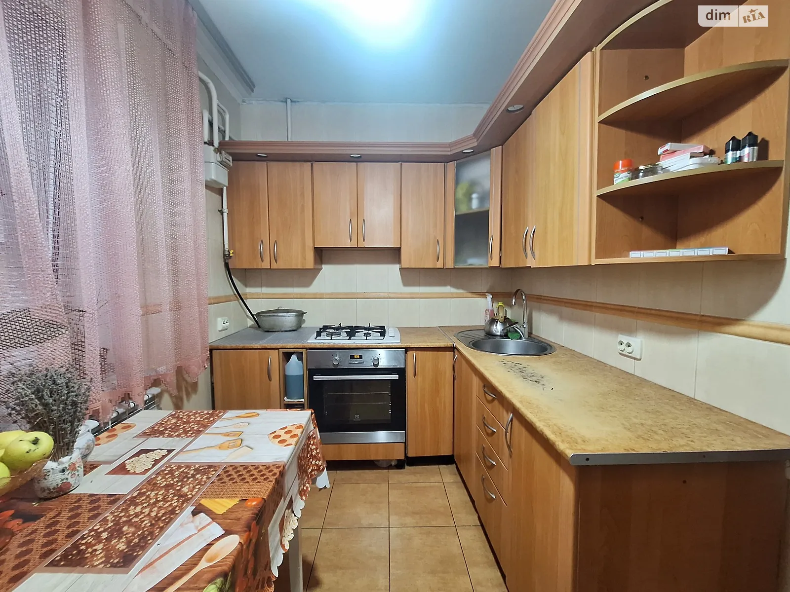 Продается 1-комнатная квартира 31.3 кв. м в Ревном, ул. Квартальная - фото 1