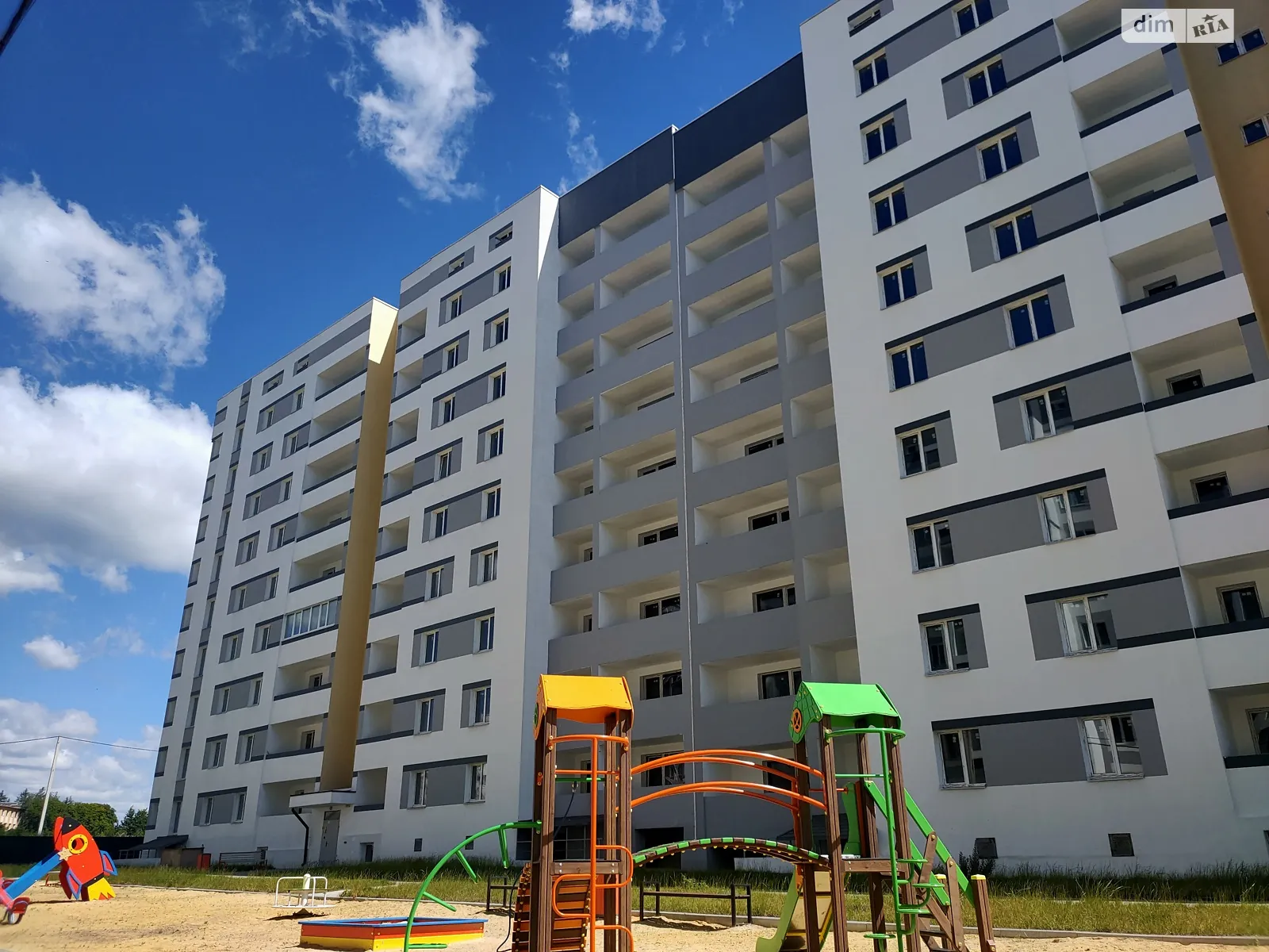 Продається 1-кімнатна квартира 42 кв. м у Харкові, вул. Полтавський Шлях, 184А корпус 10 - фото 1