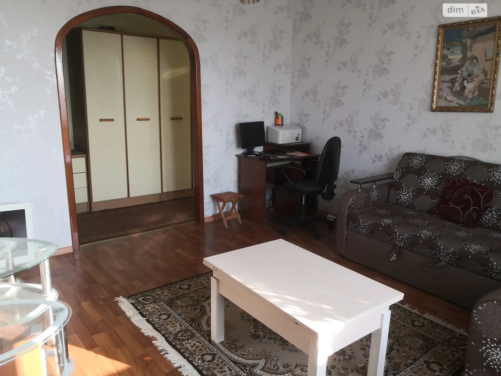 Продается 3-комнатная квартира 63.3 кв. м в Александрии, ул. Почтовая(Первомайская) - фото 1
