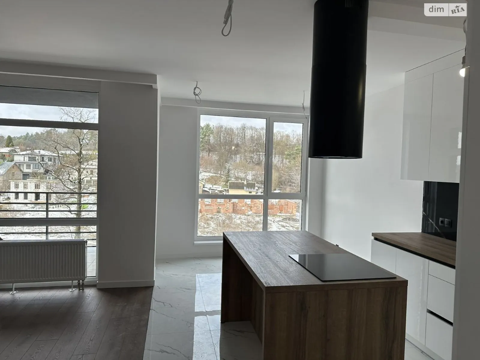 Продается 3-комнатная квартира 92 кв. м в Брюховичах, ул. Боковая Львовская, 1Б - фото 1