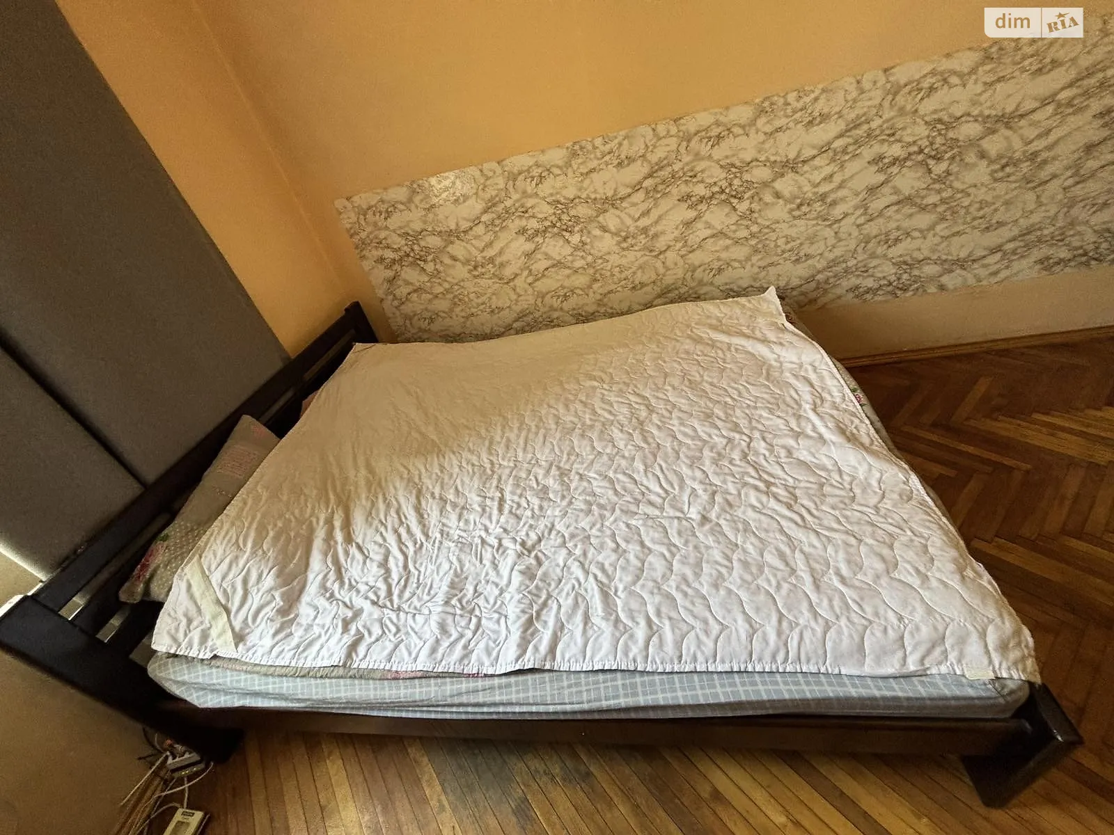 Сдается в аренду 1-комнатная квартира 37 кв. м в Черновцах, пл. Филармонии - фото 1