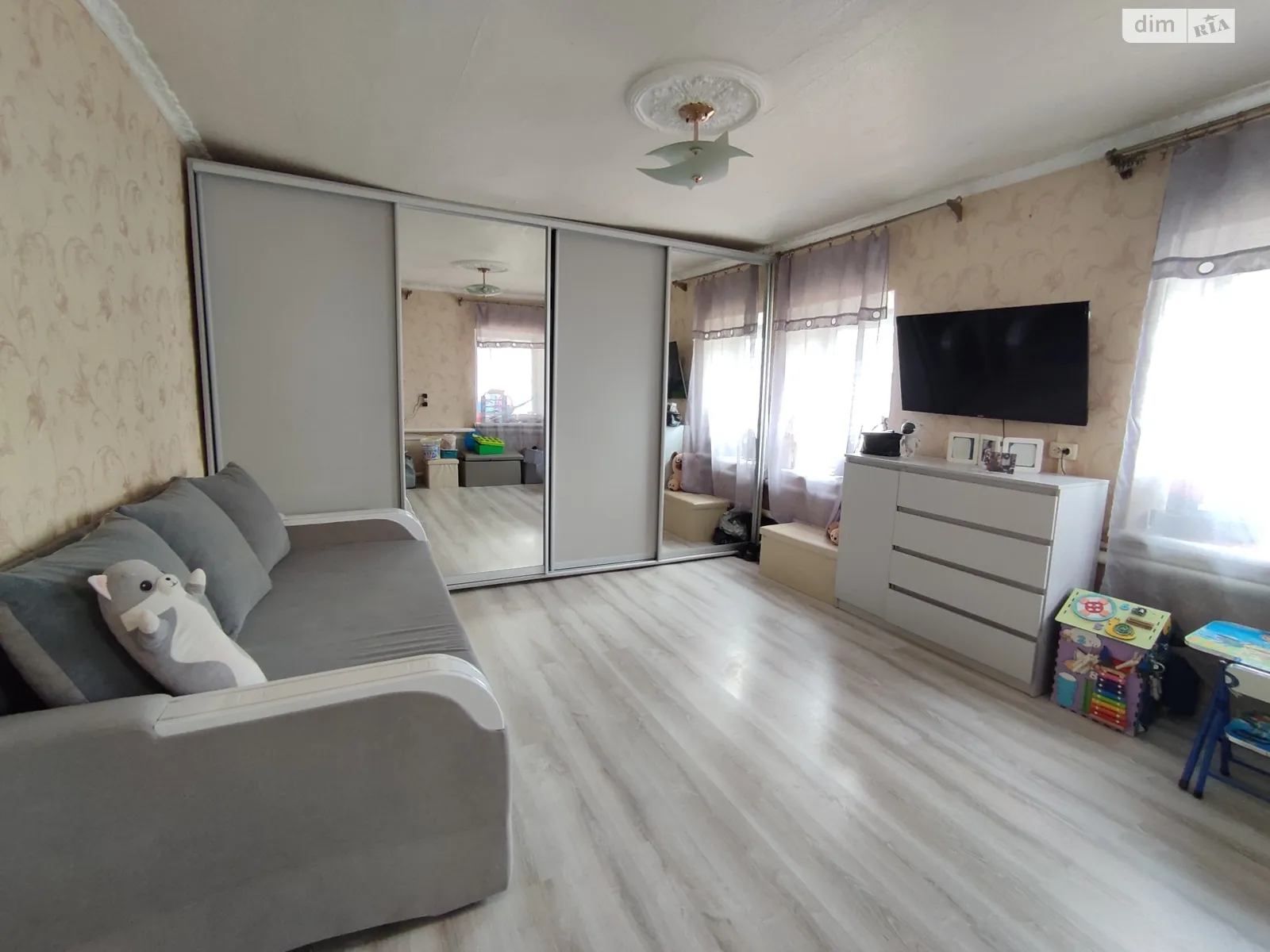 Продается одноэтажный дом 45 кв. м с верандой, цена: 63000 $ - фото 1