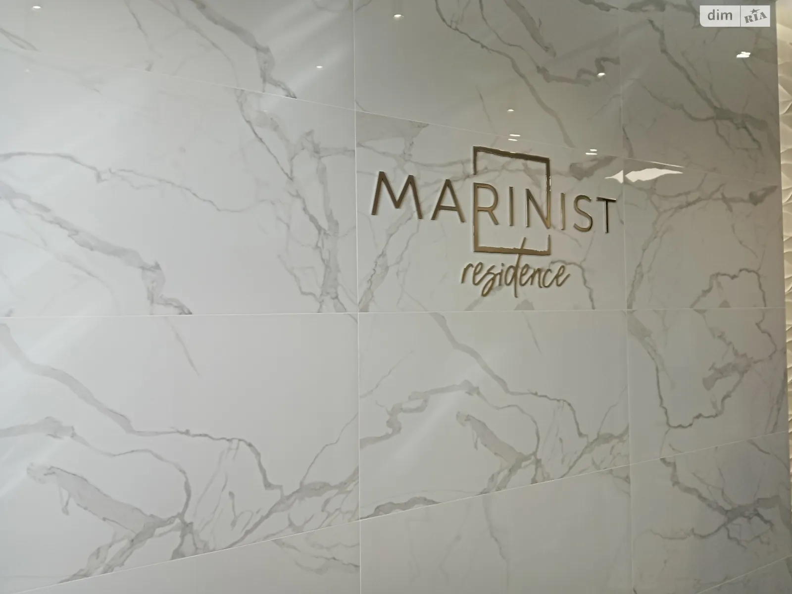 Продается 1-комнатная квартира 51.3 кв. м в Одессе, пер. Маячный - фото 1