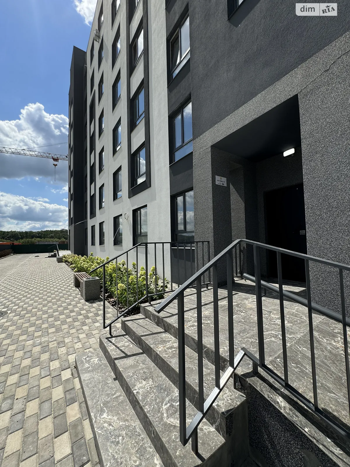 Продається 2-кімнатна квартира 56 кв. м у Гостомелі, вул. Мирна, 3Д - фото 1