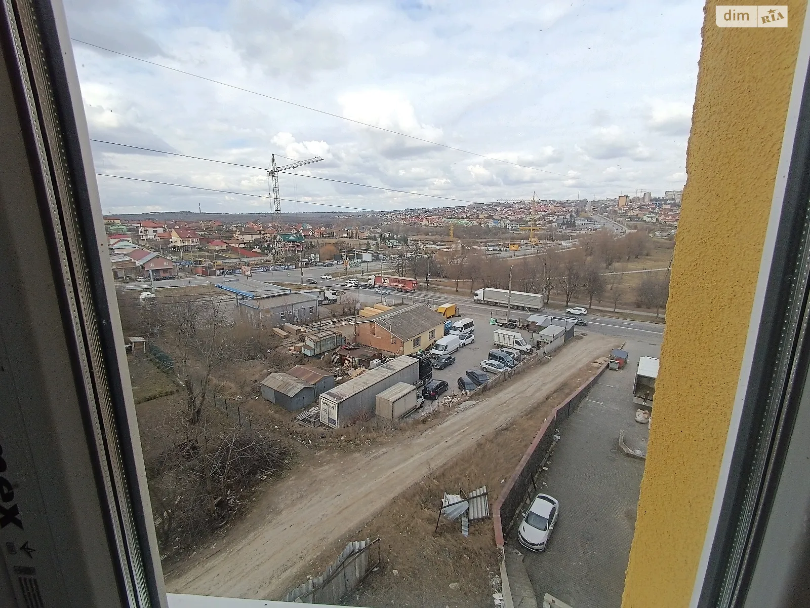Продается 2-комнатная квартира 52 кв. м в Хмельницком, ул. Озерная, 4 - фото 1