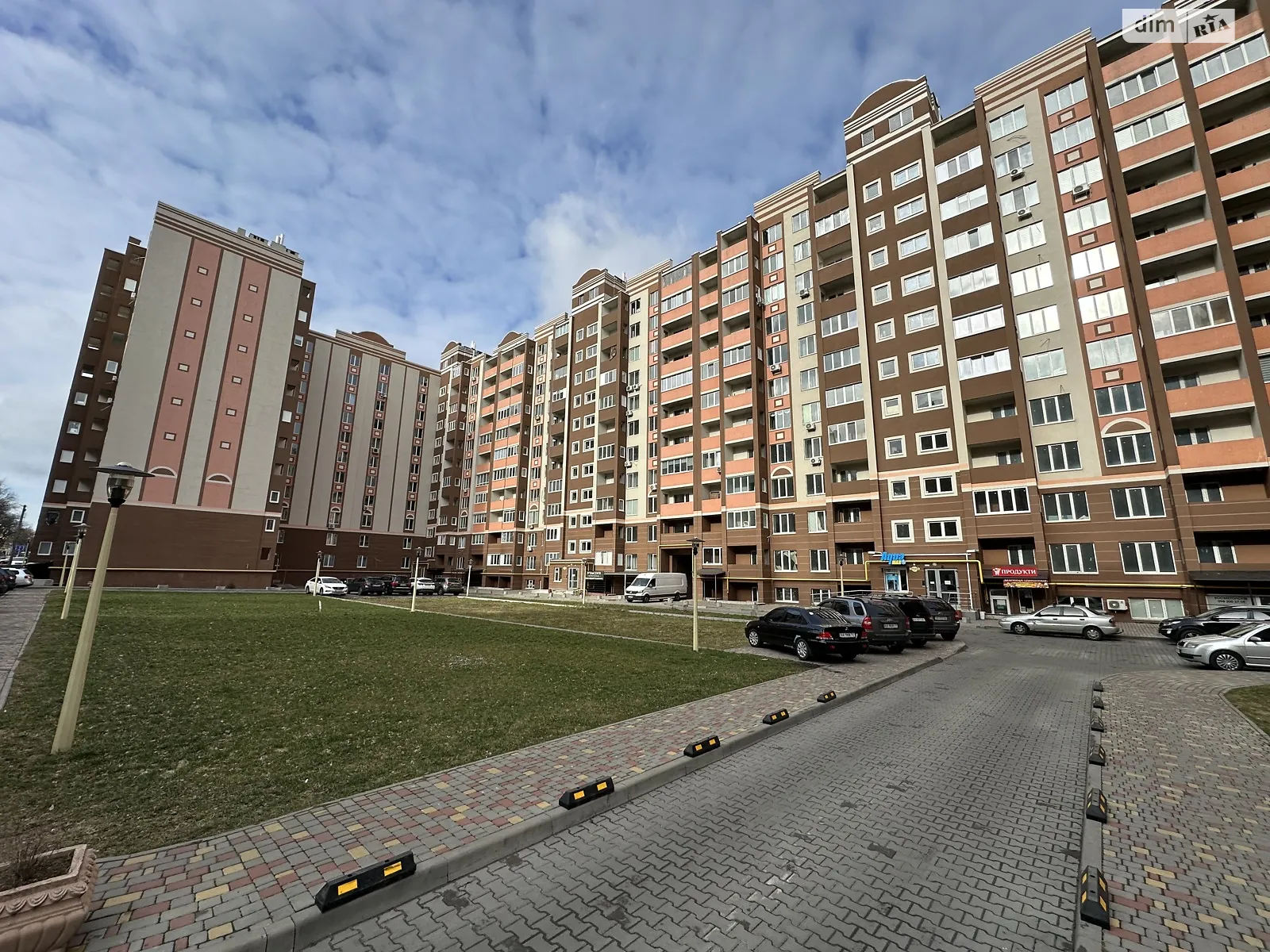 Продається 2-кімнатна квартира 56 кв. м у Софіївській Борщагівці, вул. Соборна, 105Б/5 - фото 1