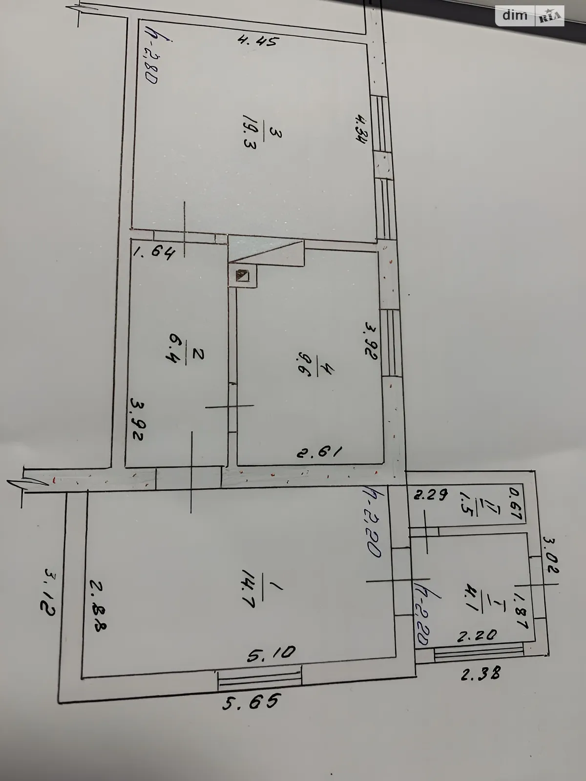 Продается 2-комнатная квартира 56 кв. м в Шепетовке, ул. 1-я Привокзальная - фото 1