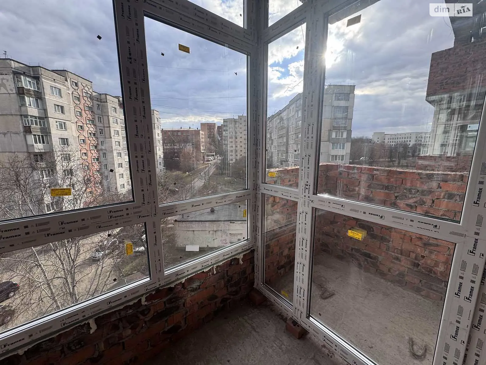Продается 1-комнатная квартира 42 кв. м в Хмельницком, ул. Институтская - фото 1