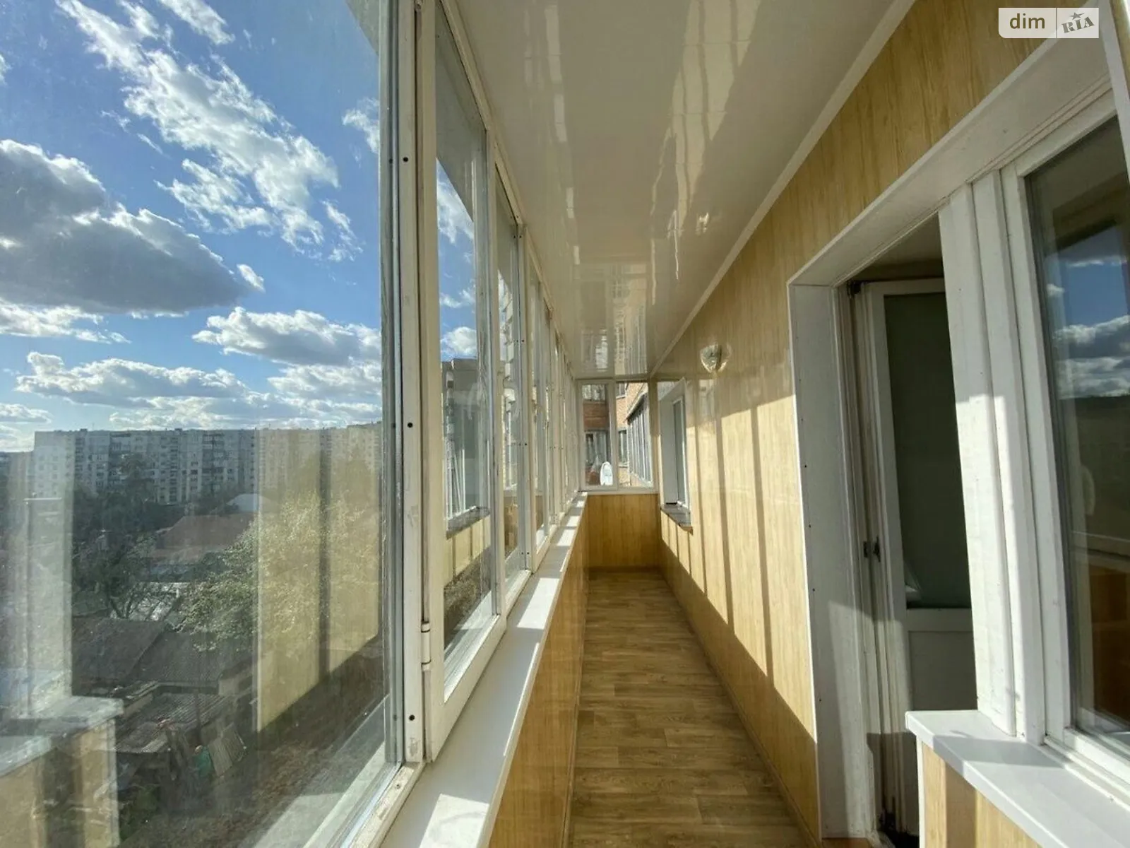 Продается 1-комнатная квартира 42 кв. м в Сумах, ул. Нижнесыроватская - фото 1