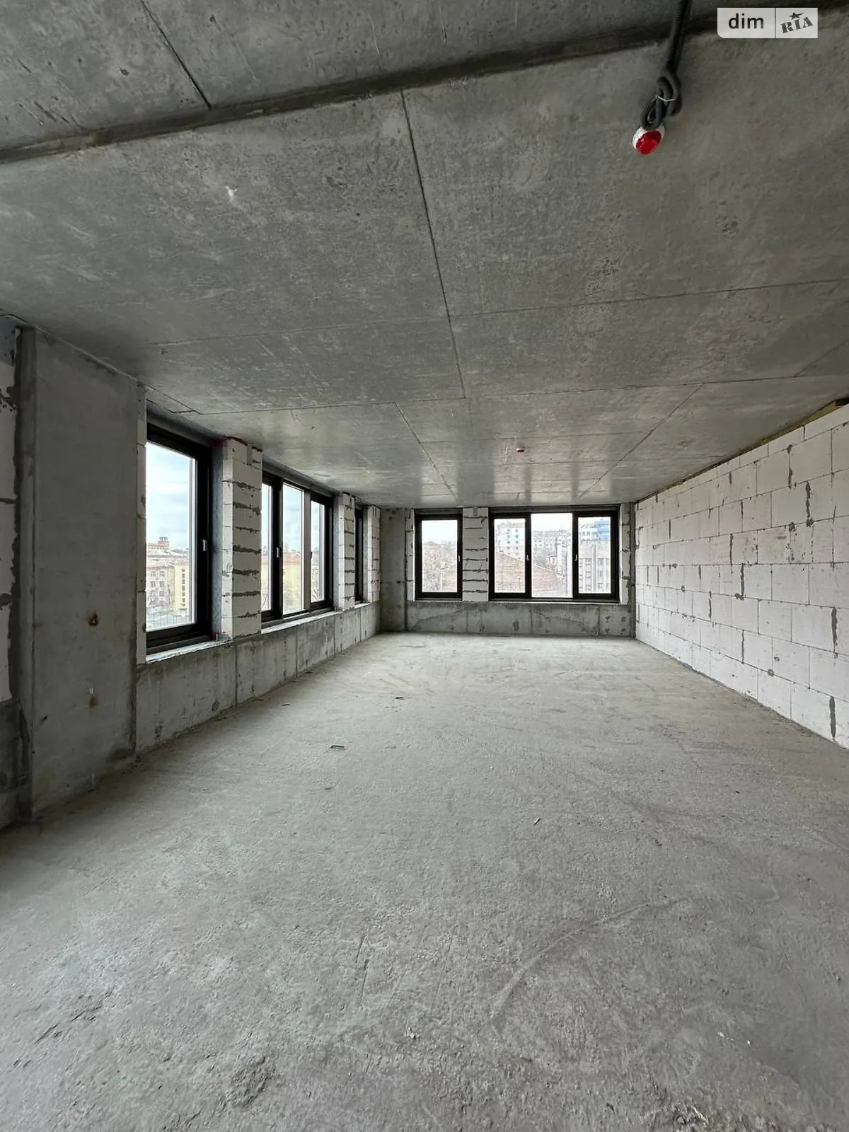 Продается 2-комнатная квартира 61.6 кв. м в Днепре, ул. Шевченко, 23/1 - фото 1