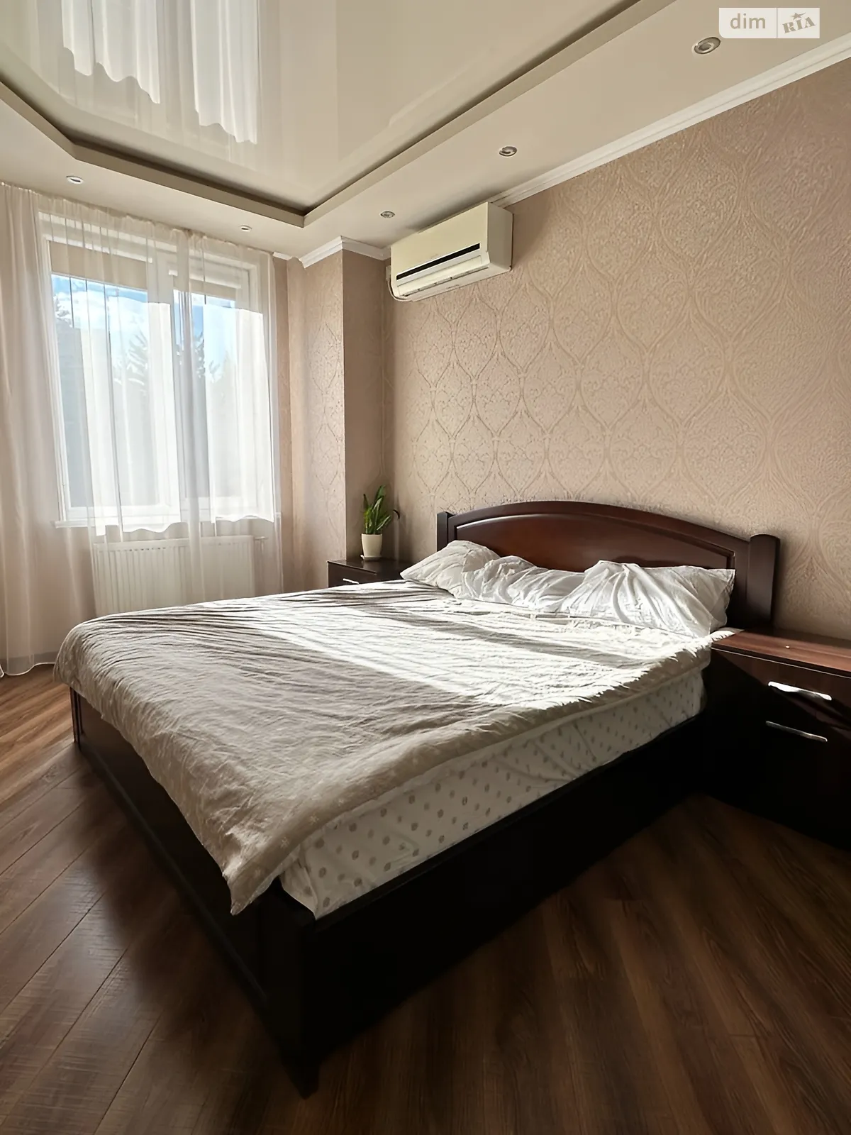 Продается 2-комнатная квартира 73 кв. м в Харькове, просп. Юбилейный, 67Б - фото 1
