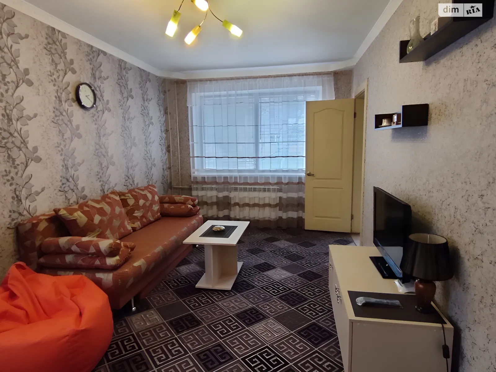 Сдается в аренду 1-комнатная квартира 32 кв. м в Кривом Роге, ул. Соборности(Косиора), 57 - фото 1