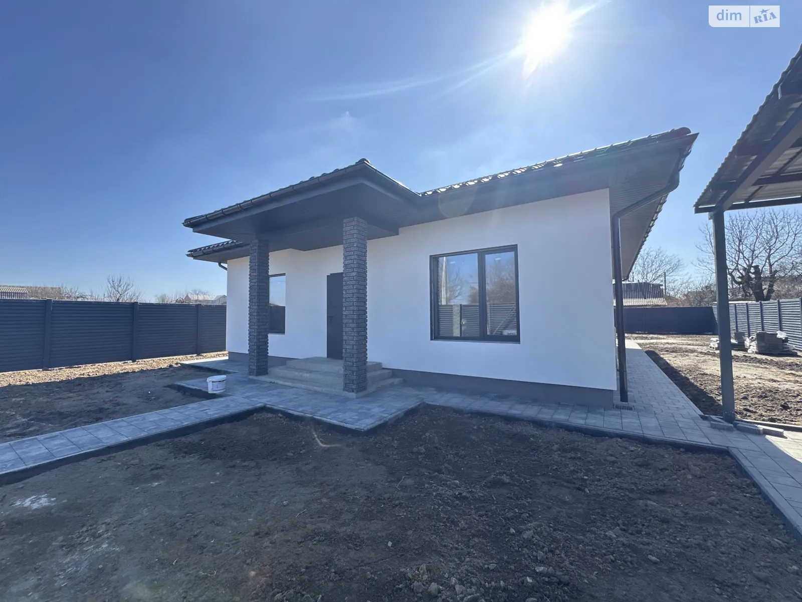 Продается одноэтажный дом 125 кв. м с балконом, цена: 107000 $ - фото 1