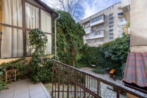 Продаж квартири, Львів, Василя Кука (Жуковського) вулиця