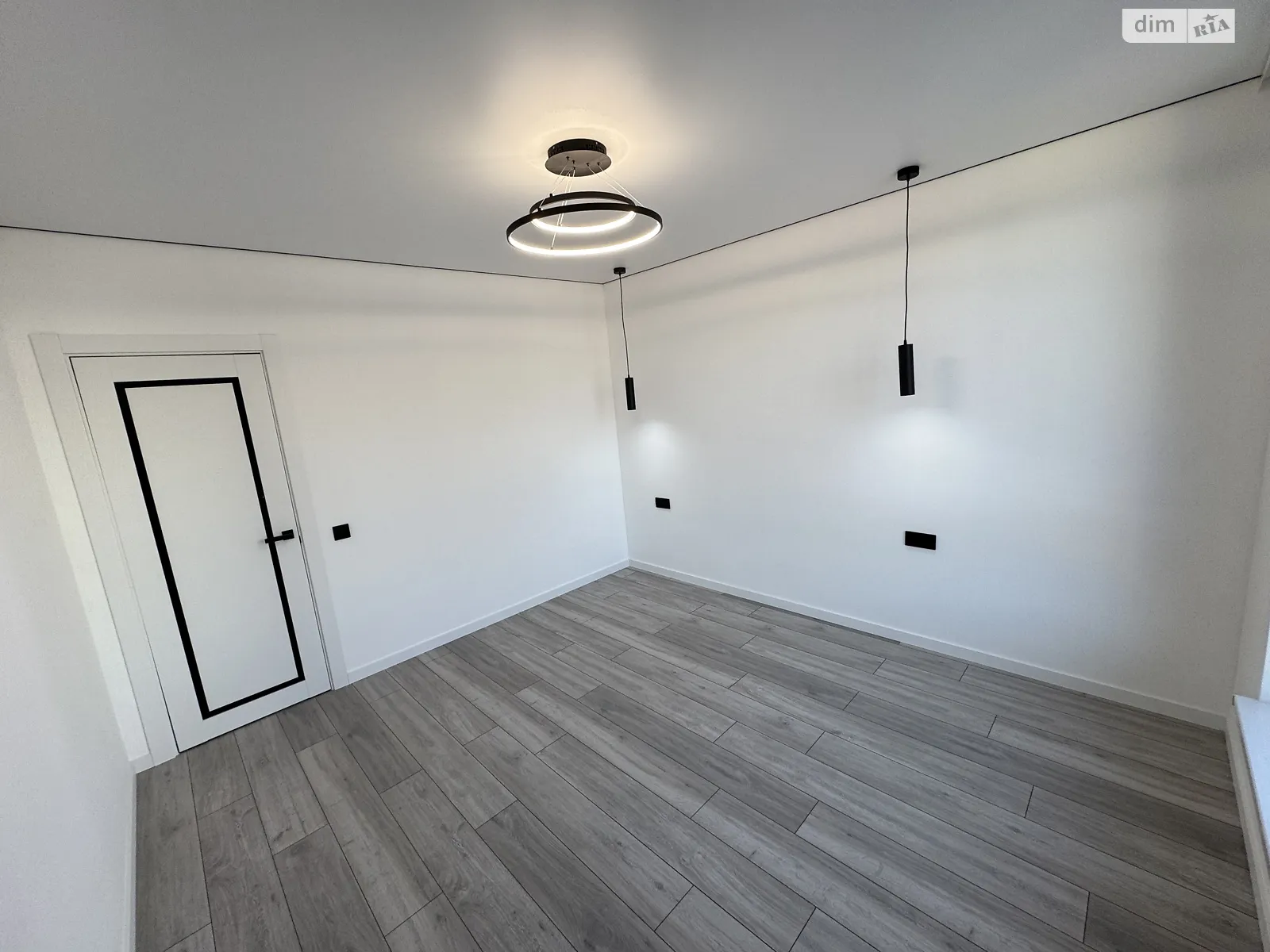 Продается 1-комнатная квартира 45 кв. м в Ивано-Франковске, цена: 64500 $ - фото 1