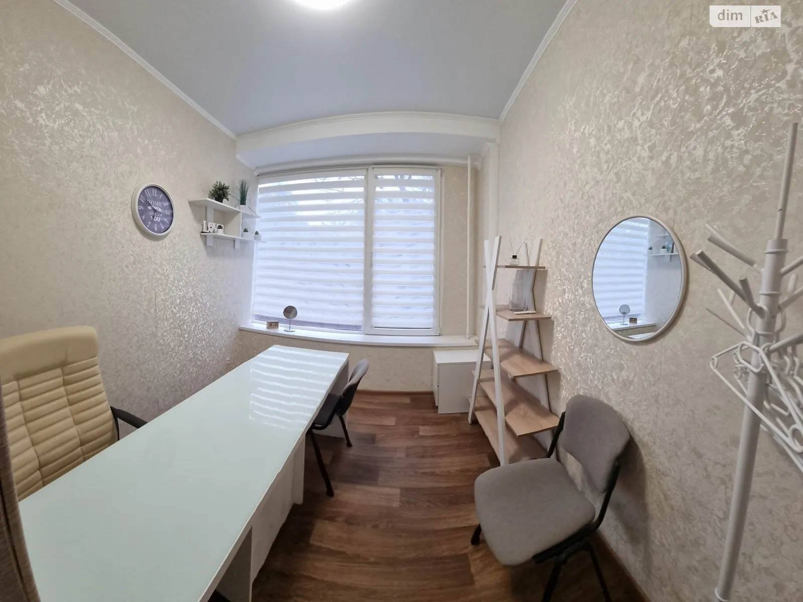 Сдается в аренду помещения свободного назначения 10 кв. м в 3-этажном здании, цена: 4000 грн - фото 1