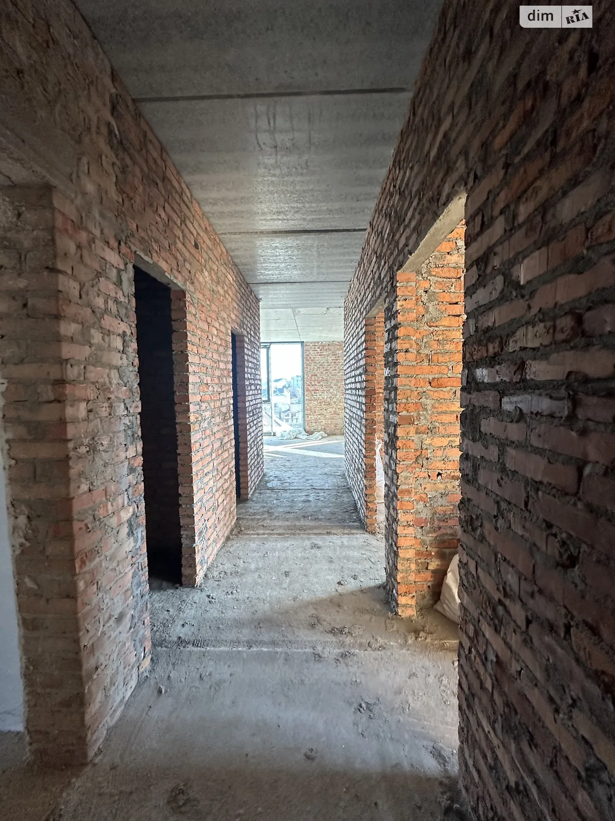 3-кімнатна квартира 85 кв. м у Тернополі, вул. Урожайна - фото 1