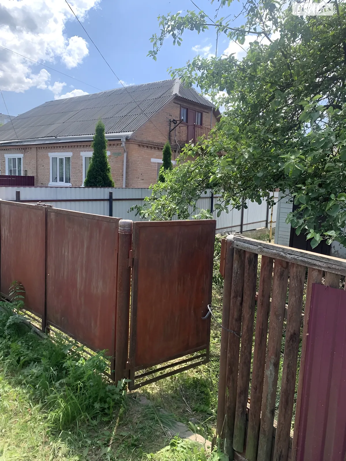 Продається частина будинку 77.7 кв. м з бесідкою, цена: 10500 $ - фото 1