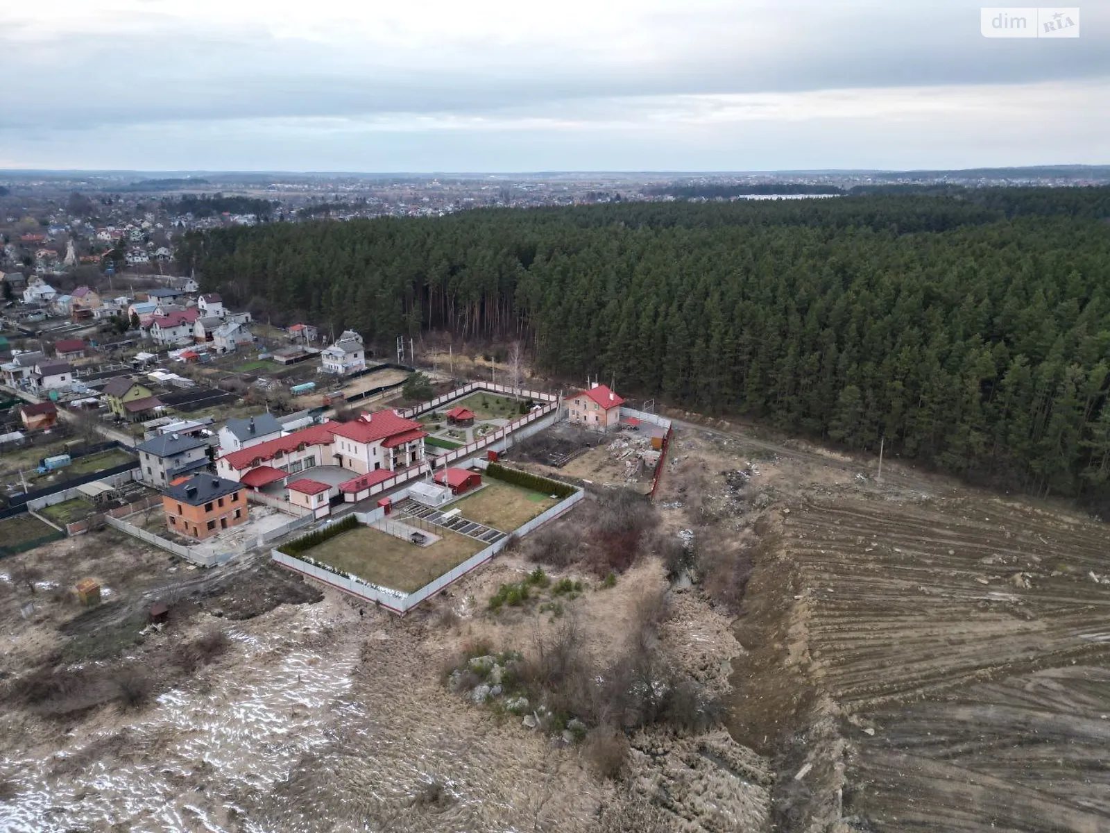 Продається земельна ділянка 5.49 соток у Львівській області, цена: 16000 $ - фото 1