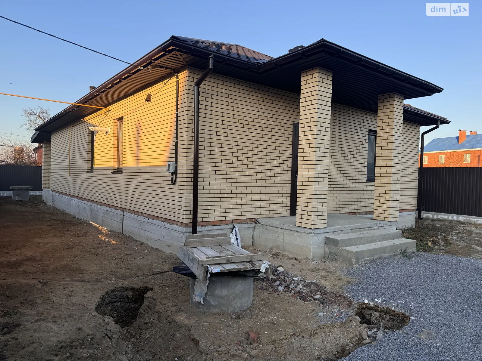 Продается одноэтажный дом 95 кв. м с верандой, цена: 85000 $ - фото 1
