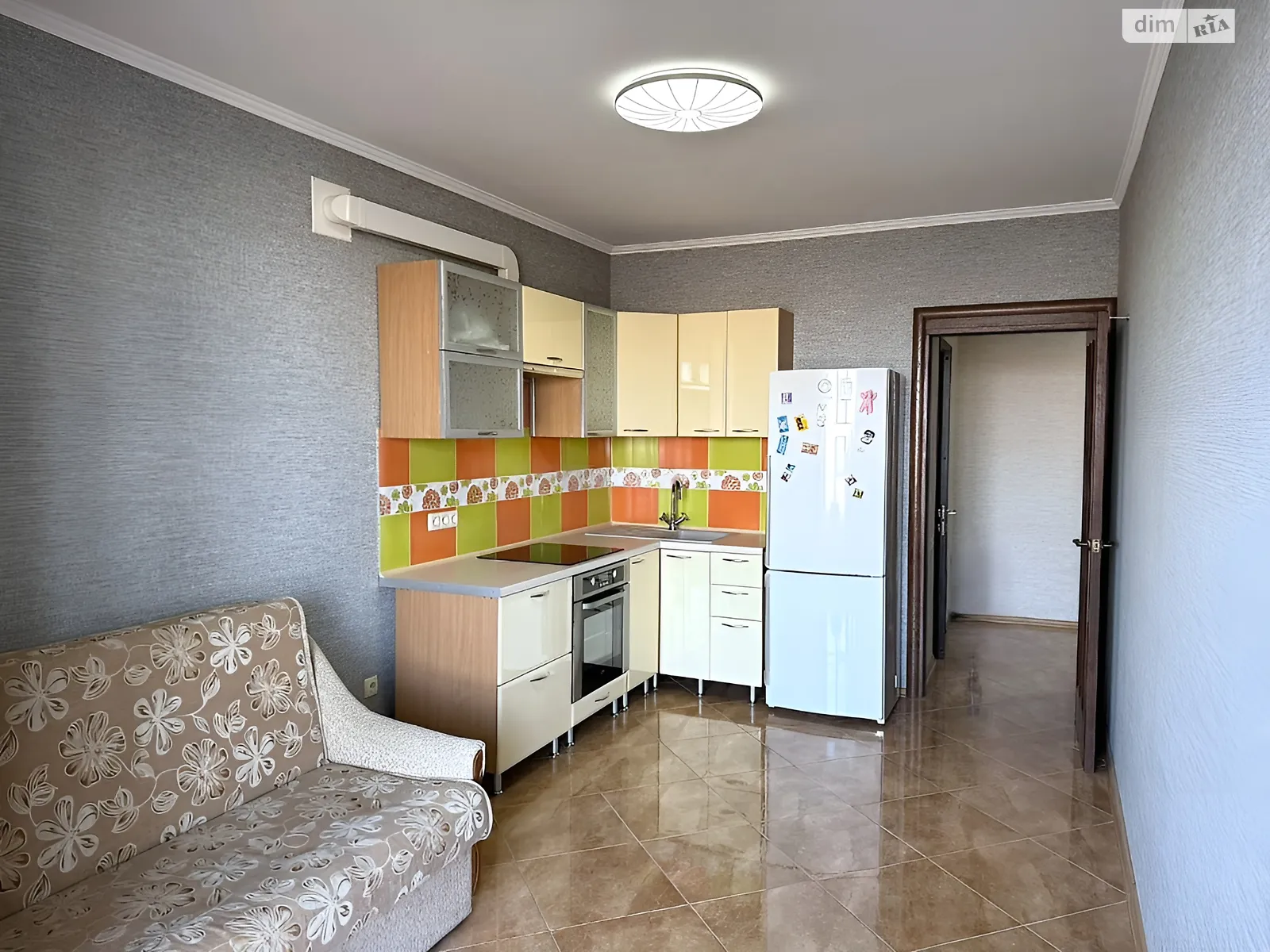 Продається 1-кімнатна квартира 57.1 кв. м у Одесі, вул. Мечникова, 2/1 - фото 1