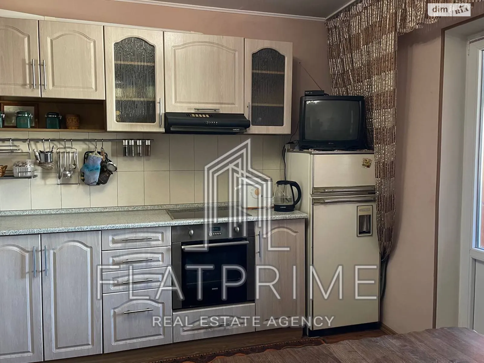 Продается 2-комнатная квартира 63.3 кв. м в Киеве, ул. Федора Эрнста, 6 - фото 1