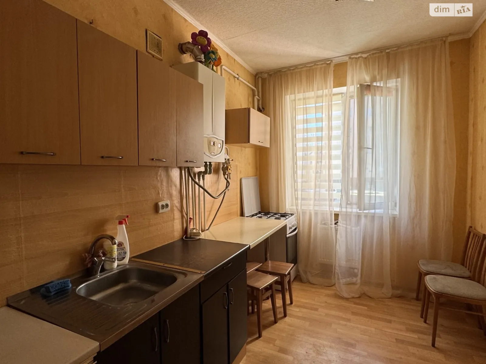 Продается 1-комнатная квартира 41.8 кв. м в Ирпене, ул. Высокая - фото 1