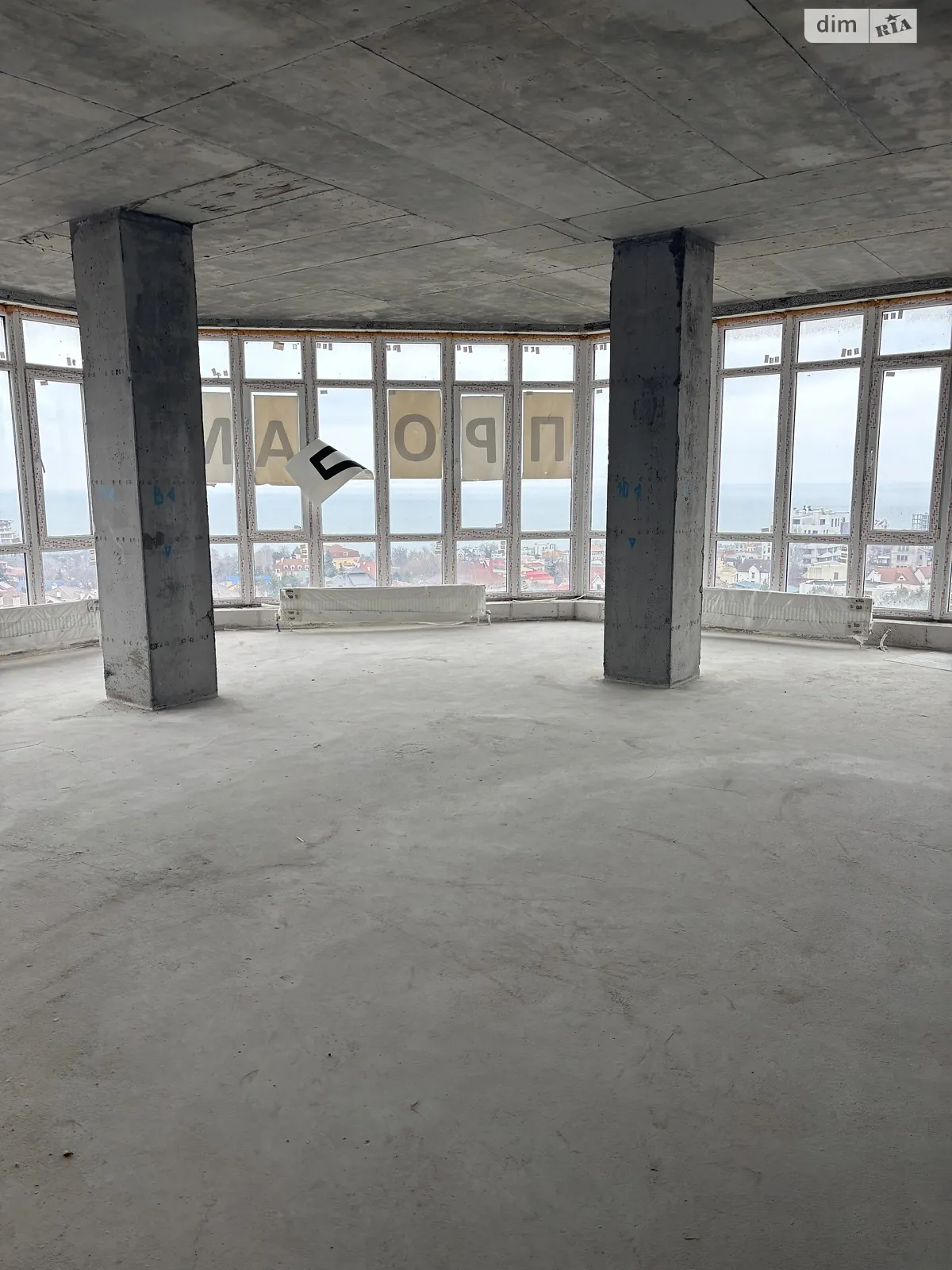 Продается 3-комнатная квартира 165 кв. м в Одессе, пер. Аркадиевский, 9/1 - фото 1