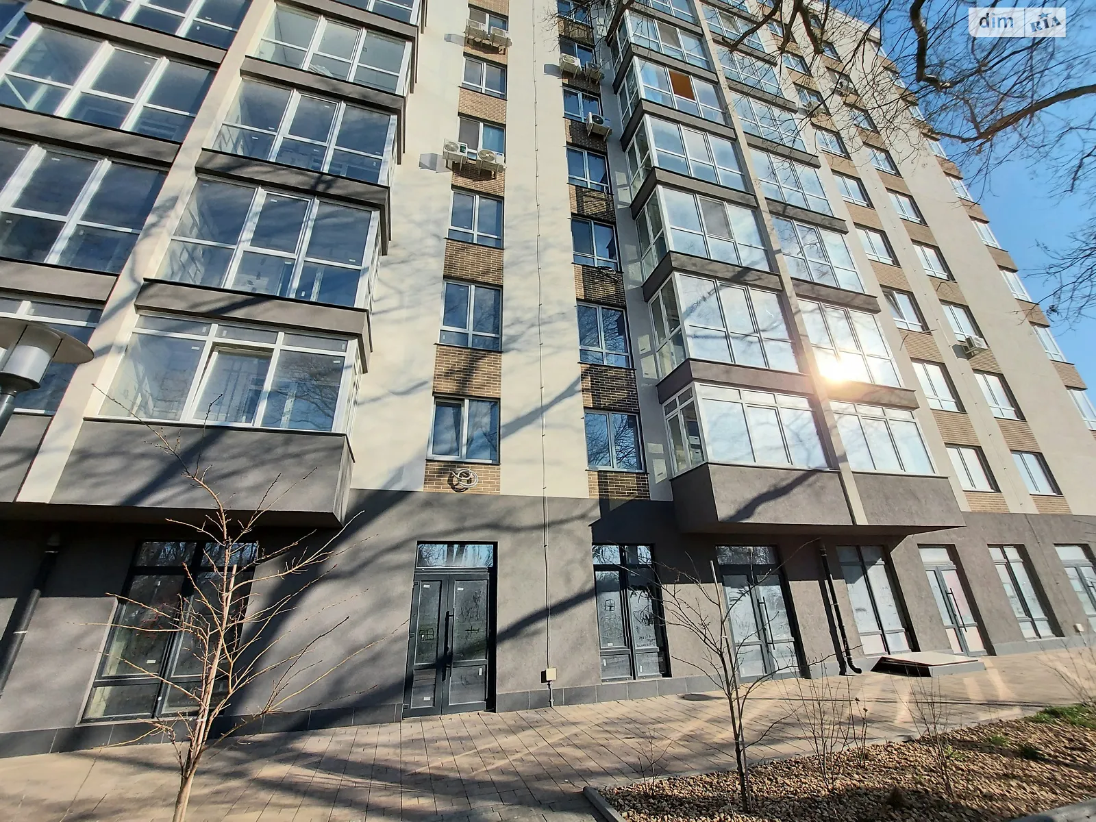 Продается помещения свободного назначения 100.2 кв. м в 11-этажном здании, цена: 110220 $ - фото 1