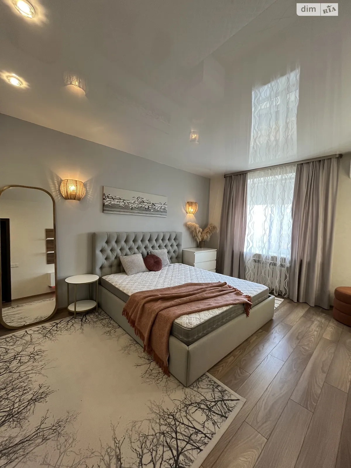 Продается 2-комнатная квартира 88.9 кв. м в Буче, ул. Вокзальная, 127 - фото 1