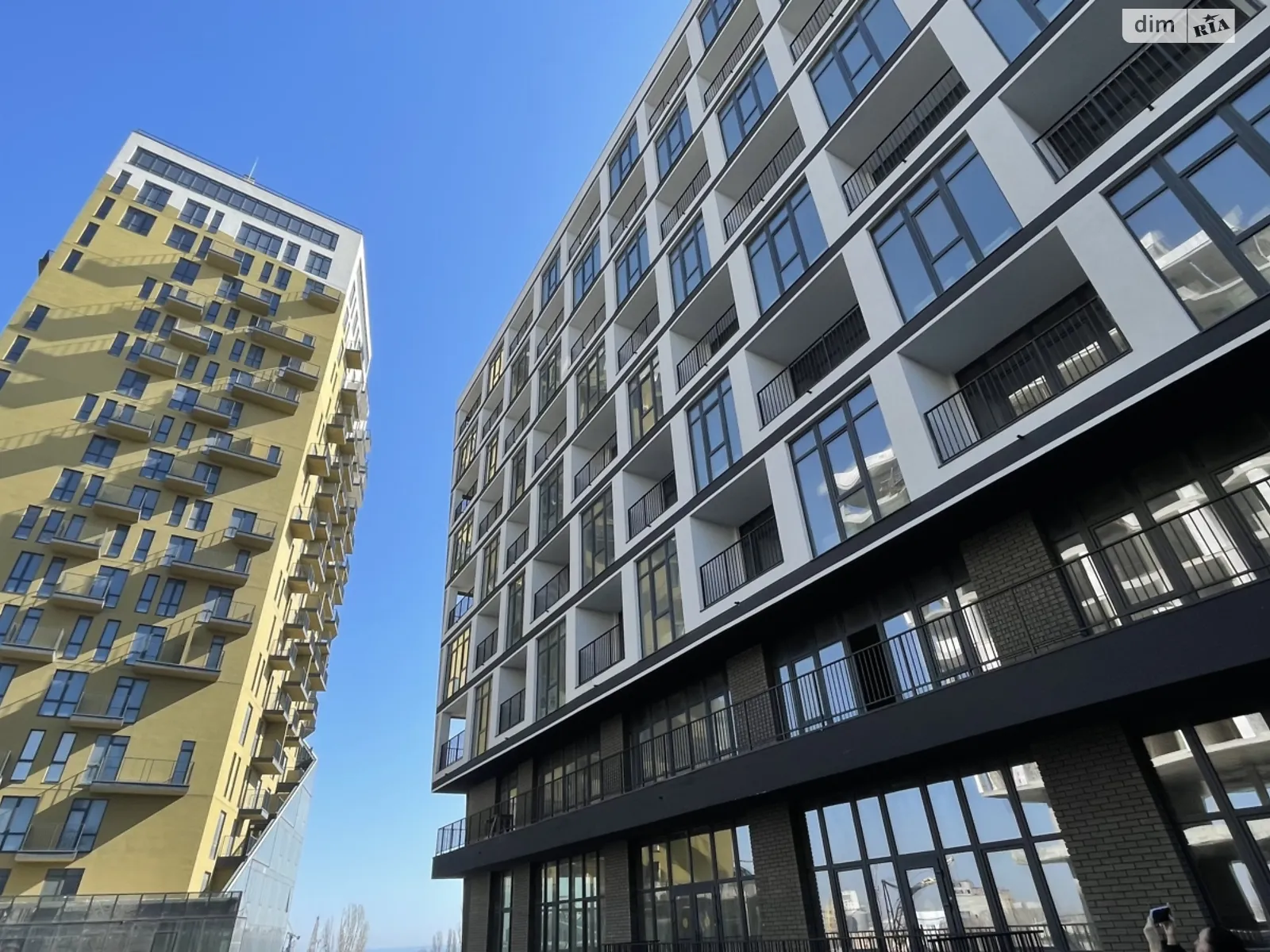 Продается 3-комнатная квартира 311 кв. м в Одессе, ул. Софиевская, 1А - фото 1