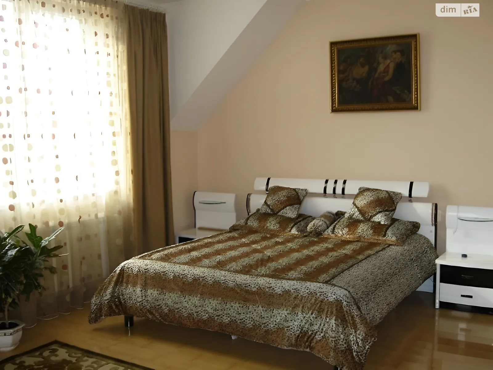 Продается дом на 2 этажа 210.6 кв. м с баней/сауной, цена: 190000 $ - фото 1