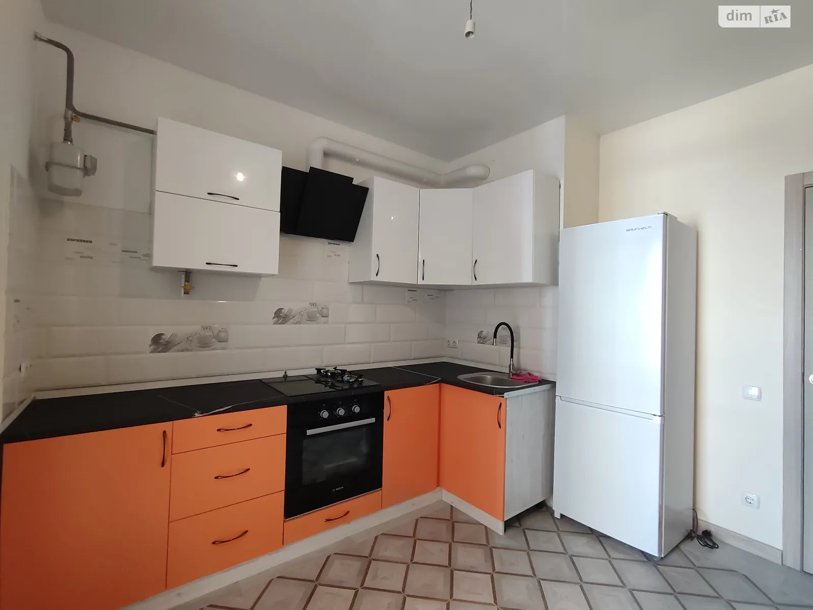 Продается 2-комнатная квартира 47 кв. м в Лиманке, ул. Строительная - фото 1