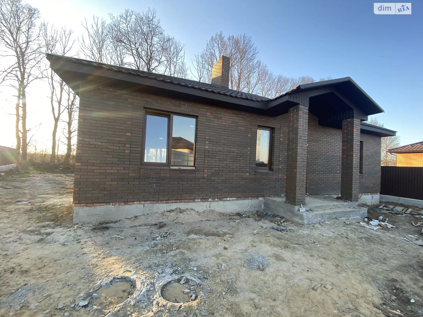 Продается одноэтажный дом 104 кв. м с подвалом, цена: 88000 $ - фото 1