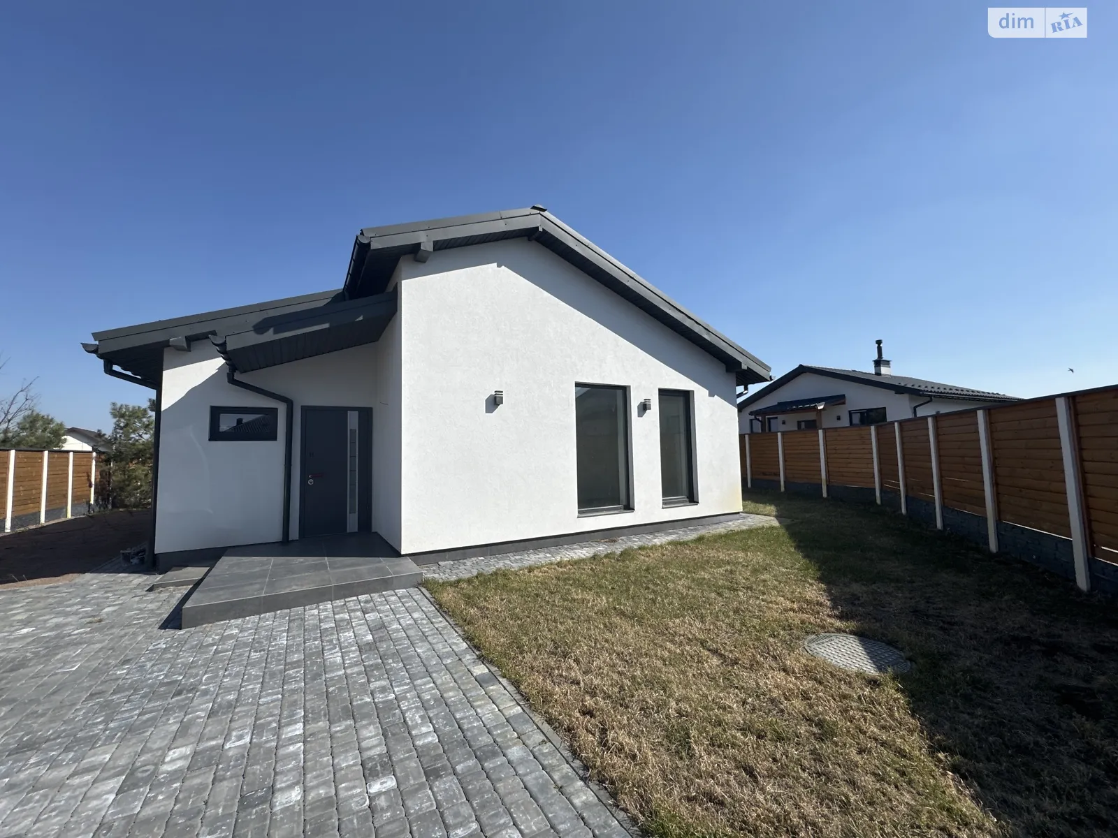 Продається одноповерховий будинок 86 кв. м з ділянкою, цена: 127000 $ - фото 1