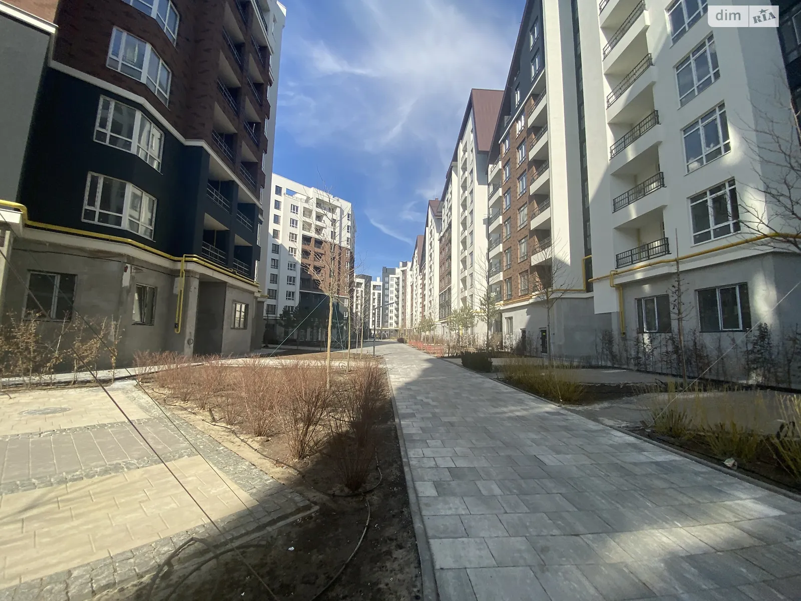 Продается 2-комнатная квартира 52.26 кв. м в Ирпене, ул. Кобылянской Ольги, 1В/28 - фото 1