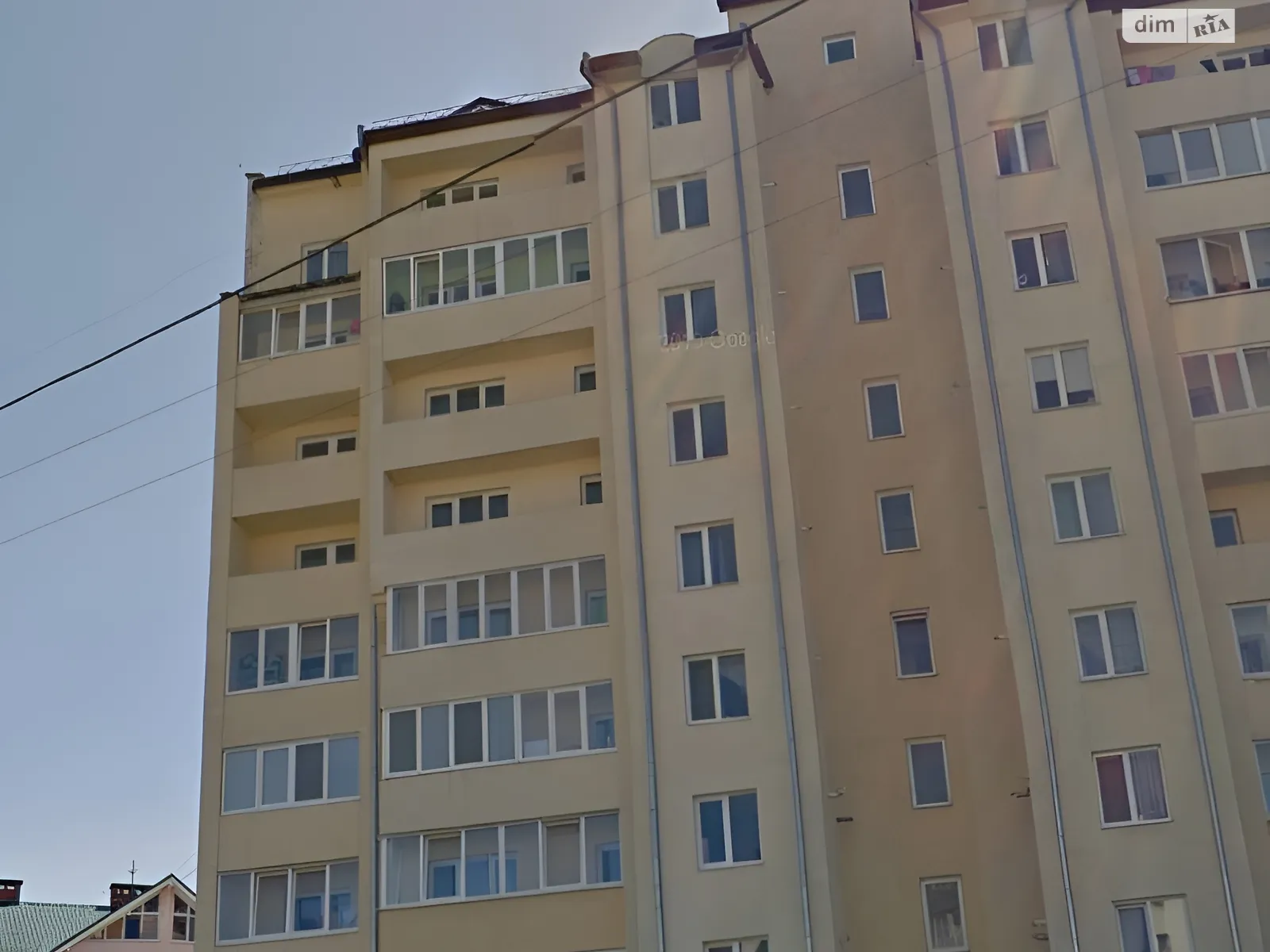 Продается 2-комнатная квартира 66 кв. м в Ивано-Франковске, ул. Троллейбусная - фото 1