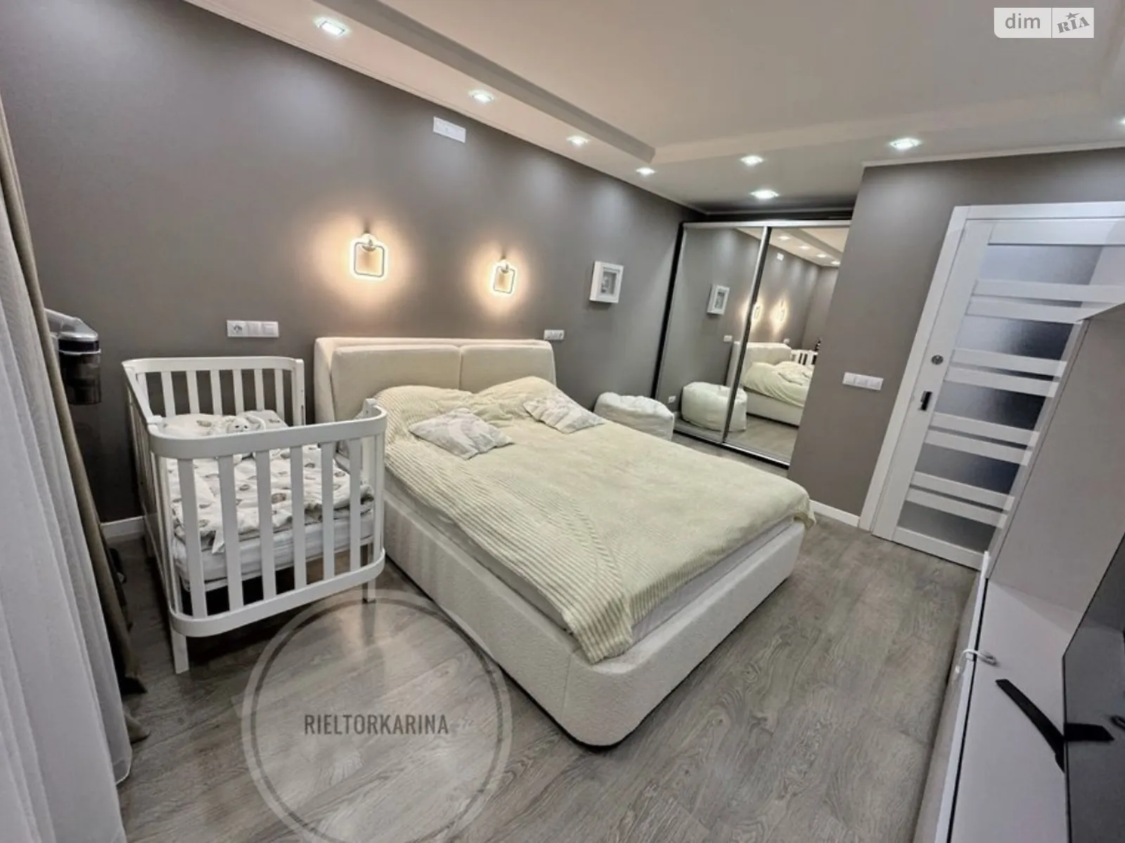 Продается 1-комнатная квартира 37 кв. м в Николаеве, 12 ул. Продольная, 3 - фото 1