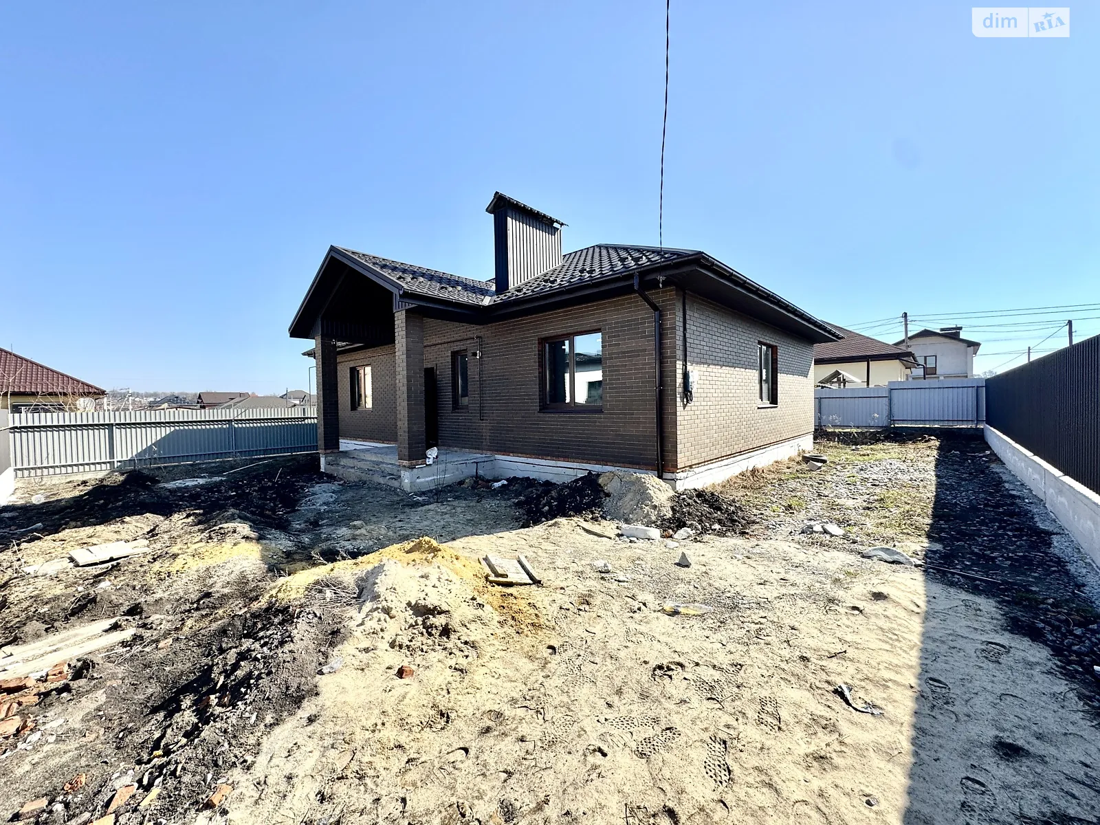 Продається одноповерховий будинок 100 кв. м з каміном, цена: 85000 $ - фото 1