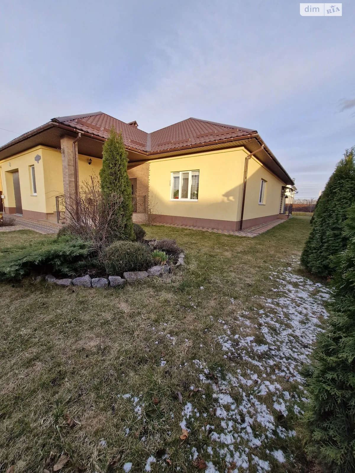 Продається одноповерховий будинок 212 кв. м з верандою, цена: 350000 $ - фото 1
