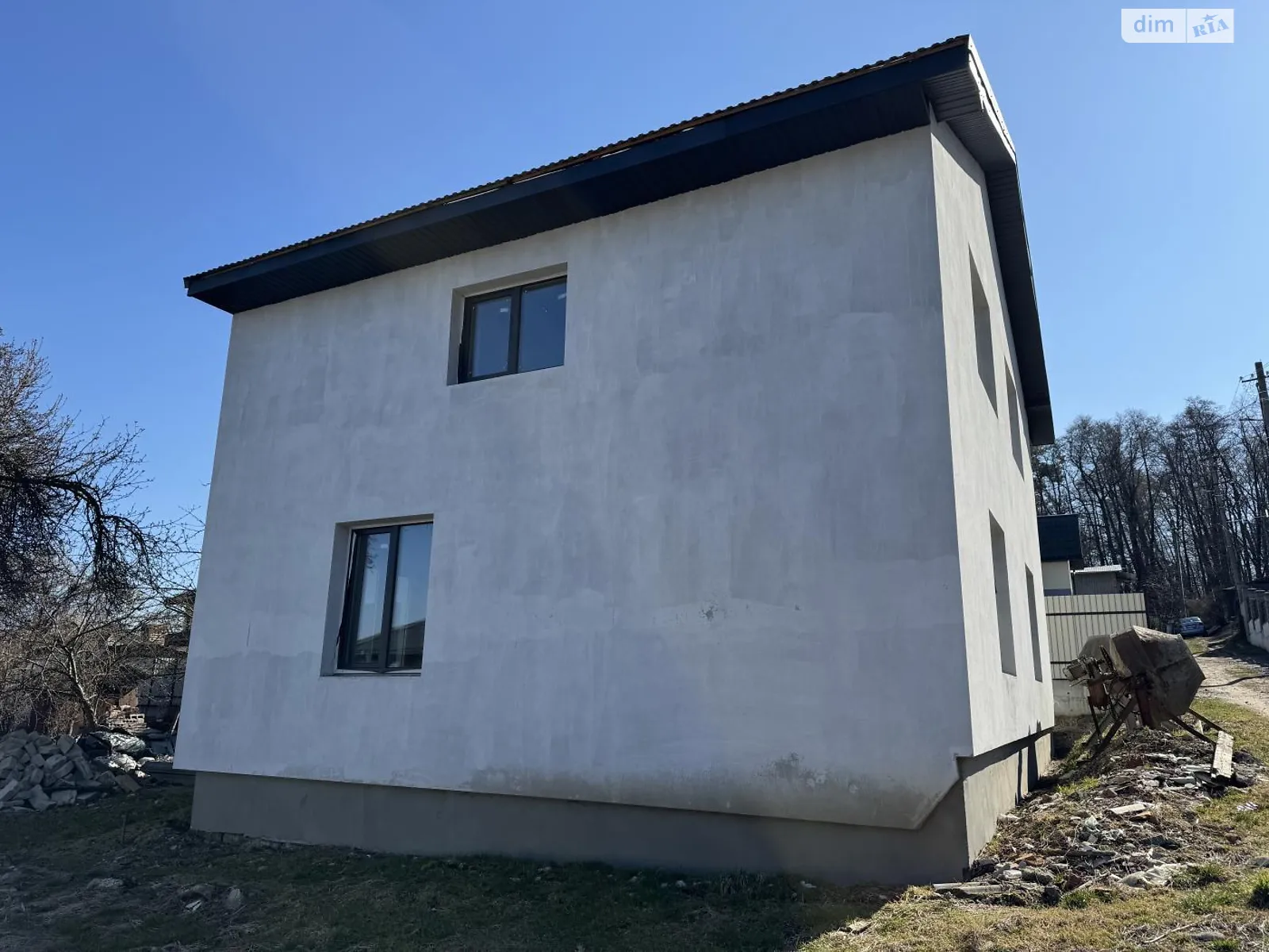 Продается дом на 2 этажа 131.4 кв. м с гаражом, цена: 105000 $ - фото 1