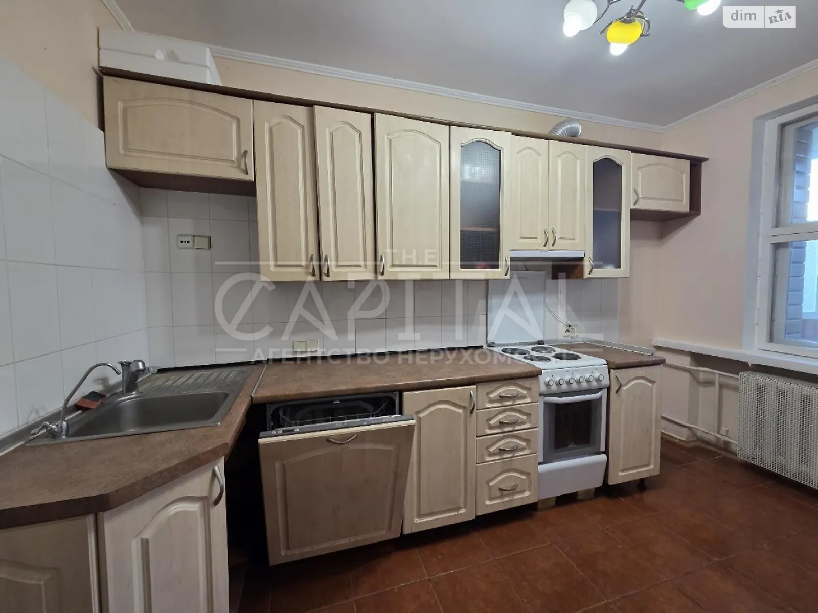 Продается 4-комнатная квартира 117 кв. м в Киеве, ул. Старонаводницкая, 8Б - фото 1