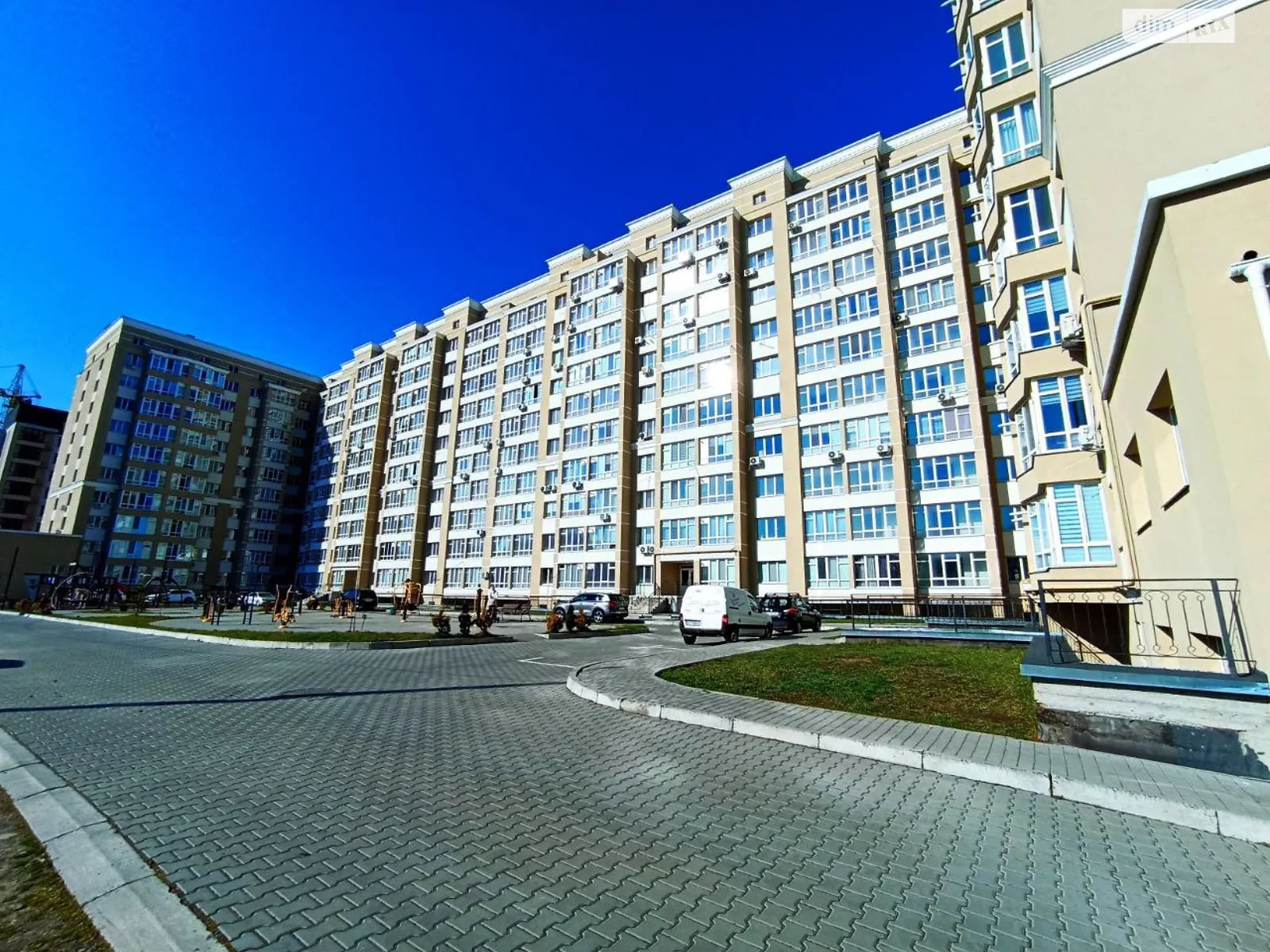 Продається 2-кімнатна квартира 77.3 кв. м у Хмельницькому, ул. Зарічанська, 3/3Б - фото 1