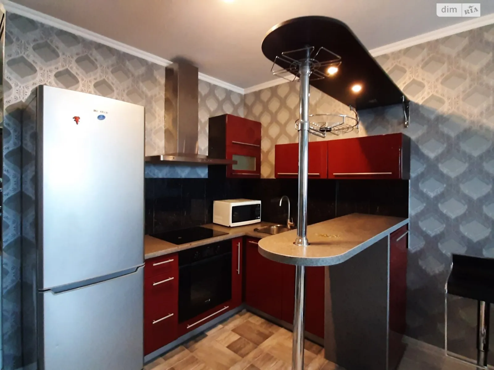 Сдается в аренду 2-комнатная квартира 65 кв. м в Черкассах, бул. Шевченко, 200 - фото 1