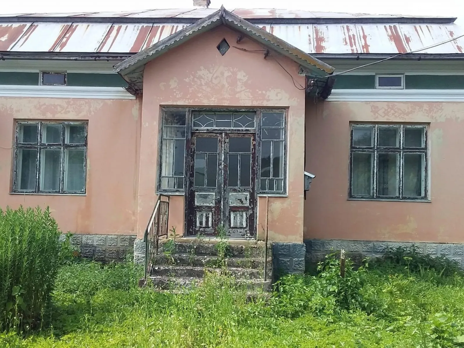 Продается одноэтажный дом 95.7 кв. м с мансардой, цена: 10000 $ - фото 1