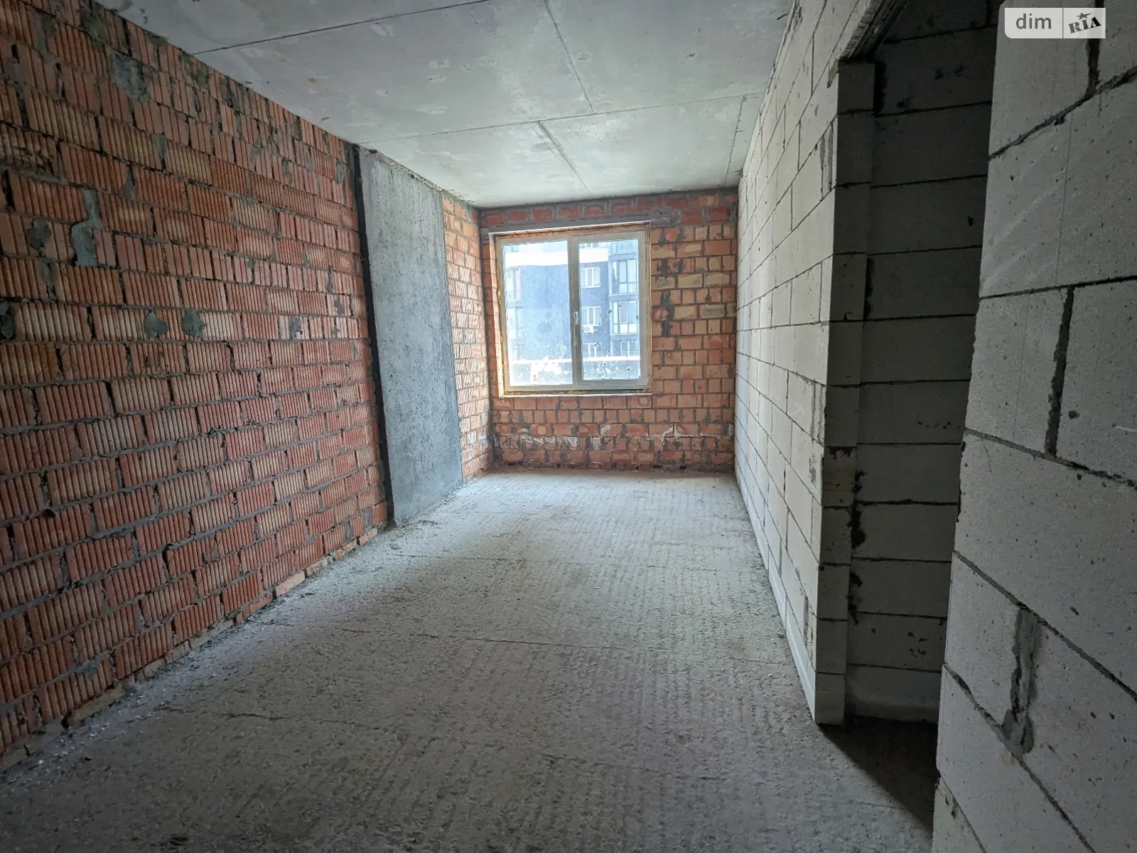 Продается 1-комнатная квартира 40 кв. м в Ирпене, ул. Университетская(Карла Маркса), 1М - фото 1